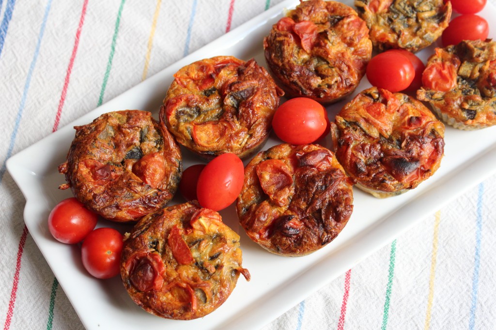 Muffins aux Tomates, oignons et curry main image